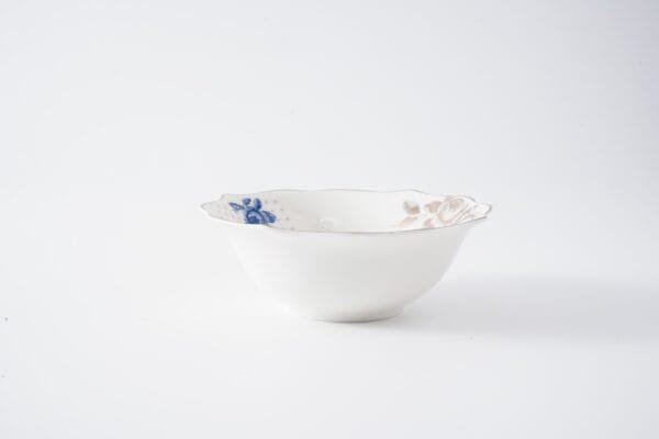 Elegant Floral Scalloped Ceramic Dinnerware Set - 图片 6