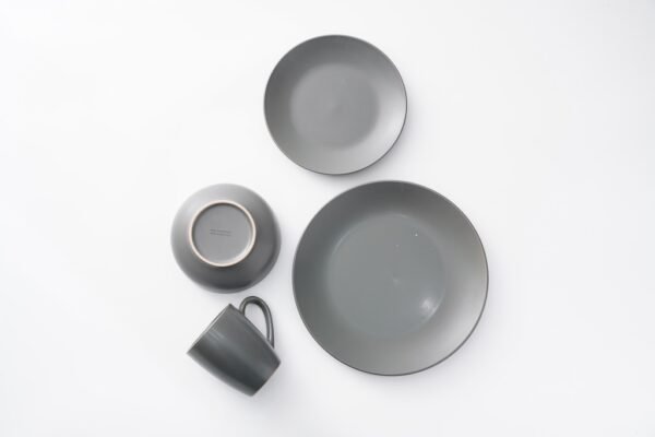 Dusty Blue Ceramic Dish Set – Subtle Modern Style