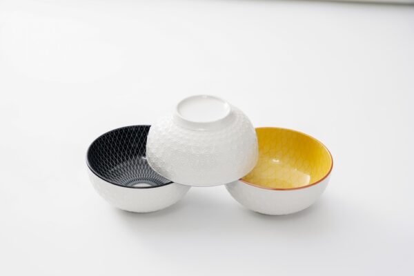 Black & Yellow Artistic Ceramic Bowls – Set of 3 - 图片 2