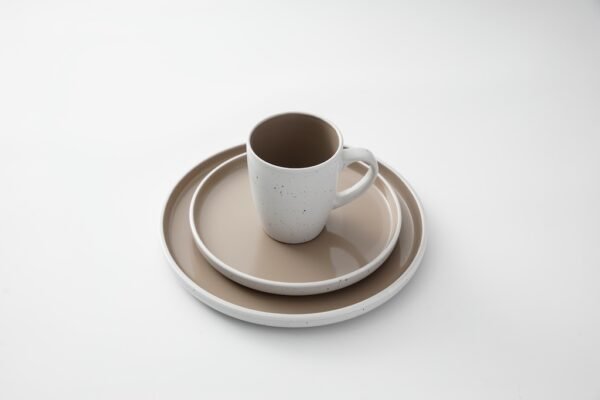 Taupe Matte Ceramic Dining Set – Neutral Sophistication - 图片 3