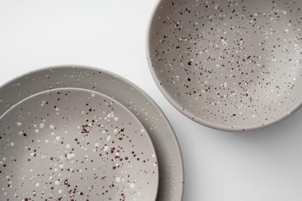 Stone Speckled Ceramic Dinnerware Set – Rustic Meets Modern - 图片 4