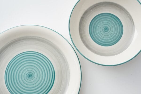 Modern Hand-Painted Ceramic Dinnerware Set - 图片 3