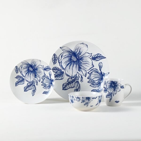 Classic Cyan Flower Pattern Dinnerware